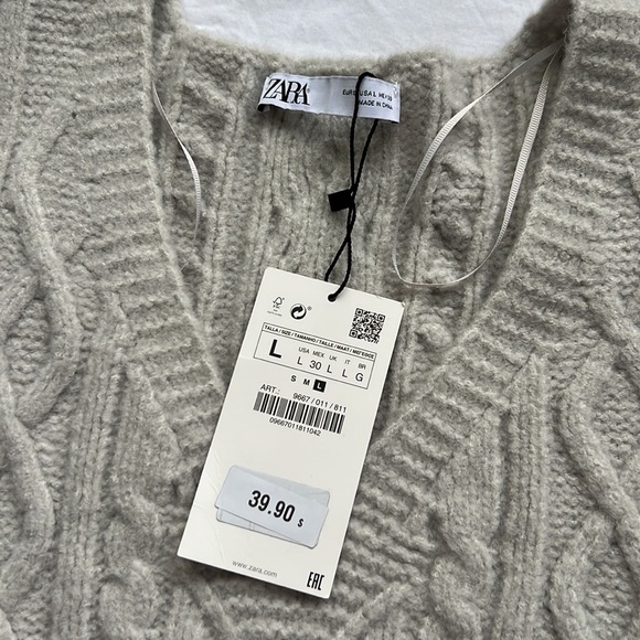 NWT Zara Sweater Vest - Picture 3 of 5